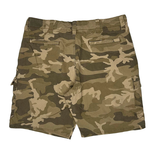 Wrangler Camo Cargo Shorts - 37W 10L Camo Cotton
